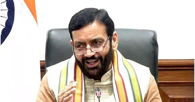 नायब सैनी सरकार ने अफसरों के तबादले किए हैं.