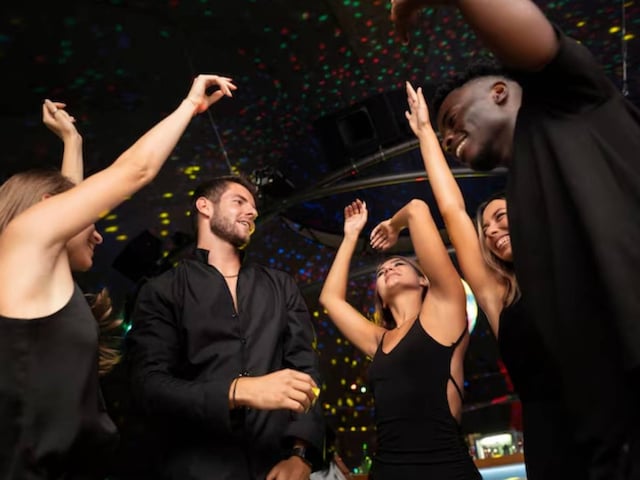 Firing amid music and fun in Texas bar, 3 killed, 14 injured