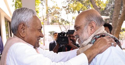 नीतीश कुमार ने राज्यसभा के लिए नामांकन भरा; अमित शाह ने कार्यकाल को 'दागरहित' बताया.