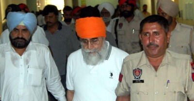 पीएसीएल (PACL) यानी पर्ल एग्रोटेक कॉरपोरेशन लिमिटेड स्कैम को दूध बेचने वाले निर्मल सिंह भंगू ने अंजाम दिया था.