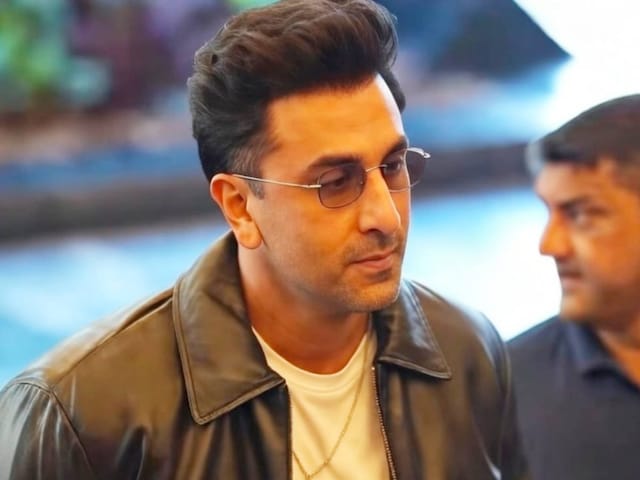 ‘लव एंड वॉर’ से रणबीर कपूर का नया ट्रांसफॉर्मेशन! क्लीन शेव में दिखे रॉकस्टार