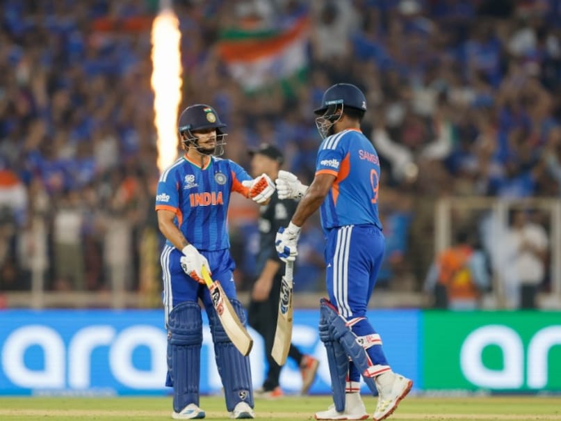 India vs New Zealand T20 World Cup Final, Highest Score in T20 World Cup Final, Sanju Samson 1000 T20I Runs Record, Sanju Samson breaks Virat Kohli World Cup Record, Abhishek Sharma fastest 50 in T20 WC Final, India 92 Runs in Powerplay Record, India first host to win T20 World Cup, Team India 3rd T20 World Cup Trophy, Dozens of Records broken in Ahmedabad Final, Sanju Samson vs MS Dhoni T20 Stats, भारत के रिकॉर्ड 