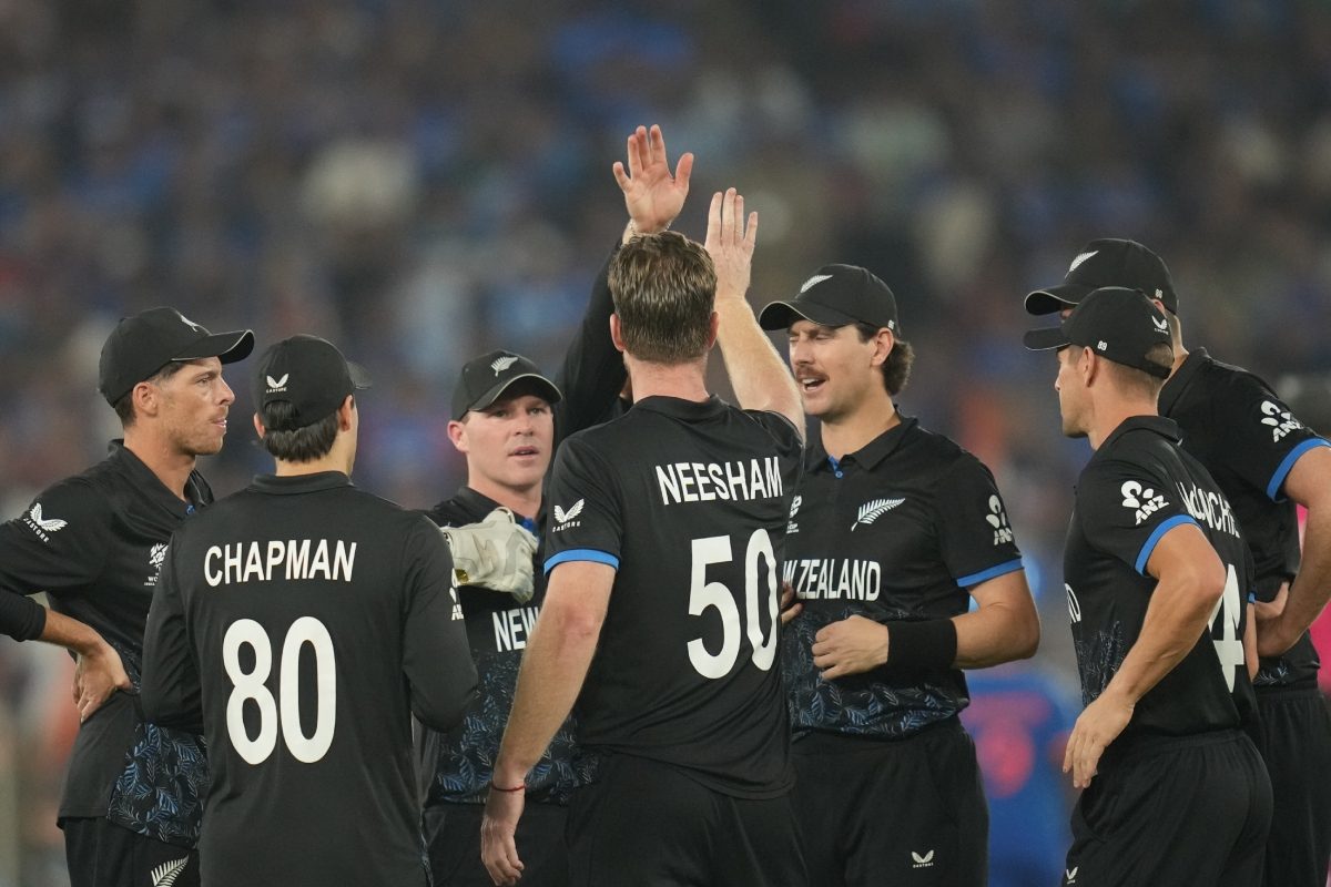 टॉस जीतकर भी हार की स्क्रिप्ट लिख बैठा न्यूजीलैंड... कप्तान सैंटनर का वो एक फैसला जो फाइनल में बना मैच का सबसे बड़ा टर्निंग पॉइंट