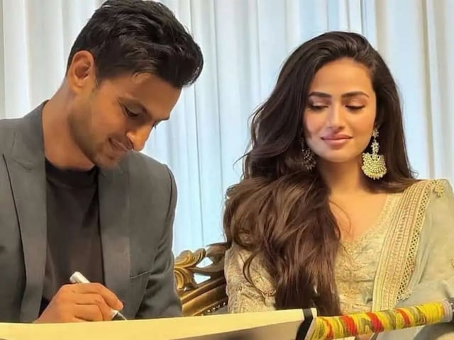 সানিয়ার পর সানা জাভেদেরও ডিভোর্স? চতুর্থ বিয়ে নিয়ে কী বললেন শোয়েব মালিক?