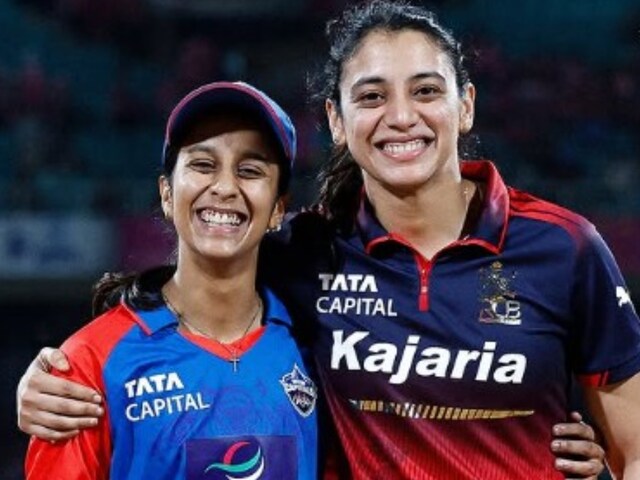 बड़ी बहन की तरह साया...मंधाना-जेमिमा की वो प्योर बॉन्डिंग, जिसने सबको रुलाया 