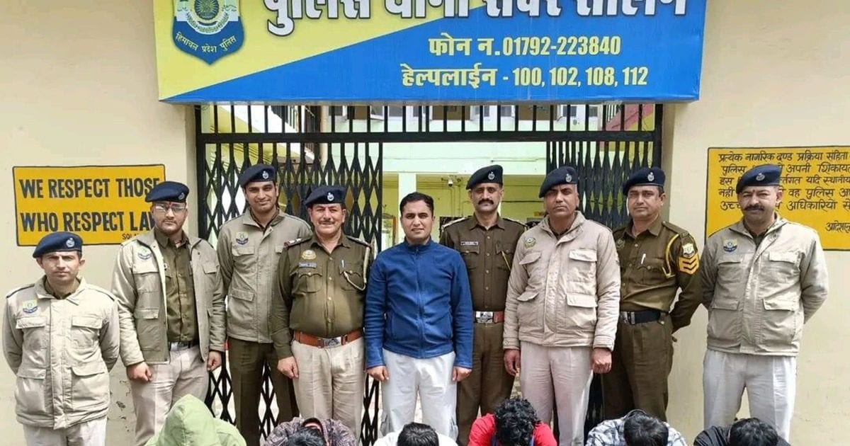 हिमाचल प्रदेश में सोलन में 3 युवकों पर जानलेवा हमला, 15-20 लोगों ने बोला धावा, 19 से 23 साल के 6 आरोपी गिरफ्तार