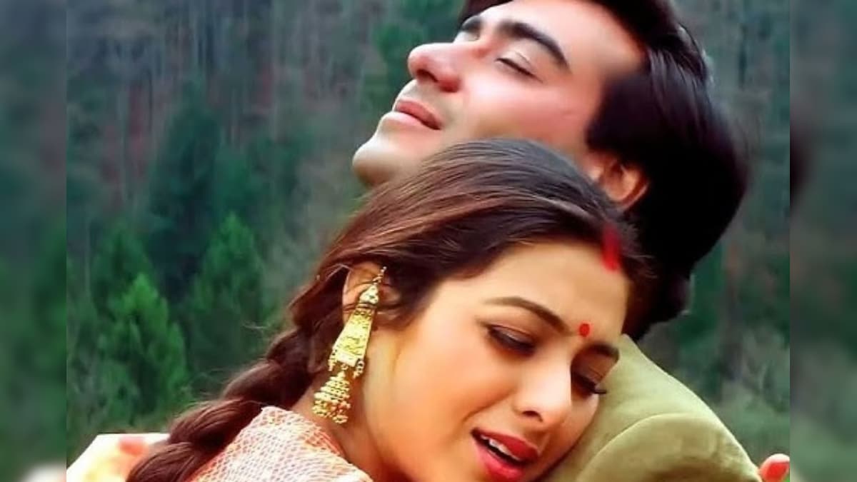 अलका याग्निक-उदित नारायण ने लगाया सुर, अजय देवगन-तब्बू ने टूटकर किया रोमांस, आज भी धड़कनों में बसता है तराना