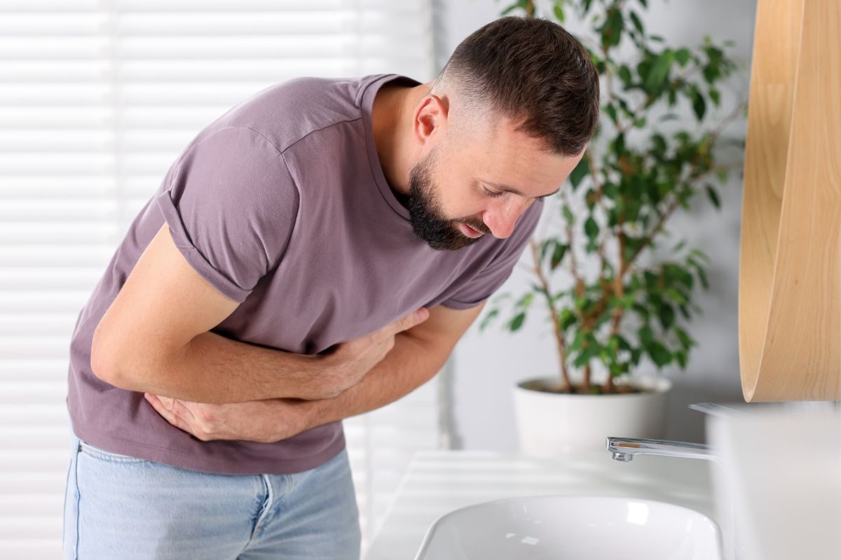 गर्मियों में पेट की समस्याएं ज्यादा क्यों होती हैं? आखिर क्या है इसकी वजह, डॉक्टर से समझ लीजिए