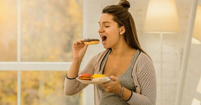 प्रेग्नेंसी में ज्यादा मीठा खाना नुकसानदायक होता है.