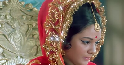 Mohammed Rafi's Blockbuster: Superstar Shattered Seeing Beloved Marry Another, Wept Blessings