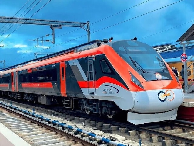 न शताब्‍दी-न राजधानी, फिर भी वंदे भारत की स्‍पीड से दौड़ती हैं ये आम आदमी ट्रे