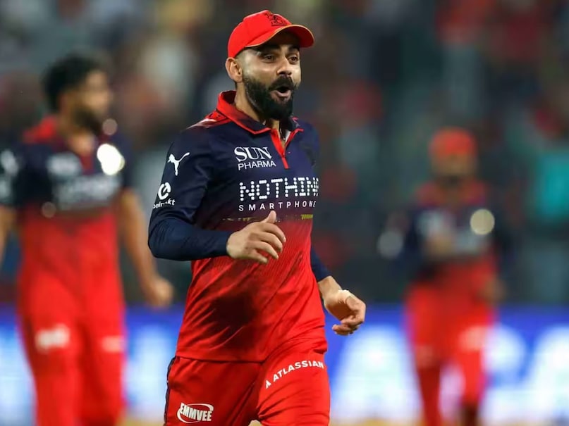 5 big records virat kohli eyes, Virat kohli 5 records vs delhi capitals, rcb vs dc, royal challengers Bengaluru vs delhi capitals, virat kohli records, virat kohli 300 sixes, virat kohli 10000 t20 runs, Virat Kohli, Kohli 300 sixes 