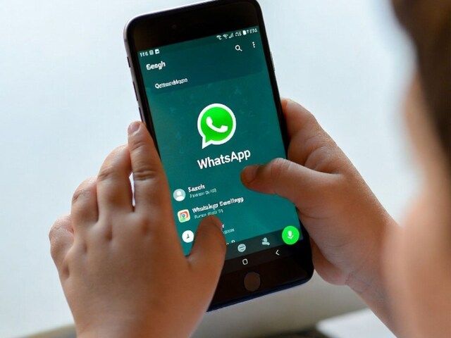 13 বছরের কম বয়সীরাও হোয়াটসঅ্যাপ অ্যাকাউন্ট খুলতে পারে, কে নিয়ন্ত্রণ করবে? 