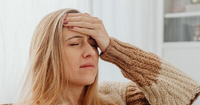 रिसर्च के अनुसार महिलाएं अक्सर क्रोनिक डिजीज से जूझती हैं, जो लंबे समय तक परेशान करती हैं.