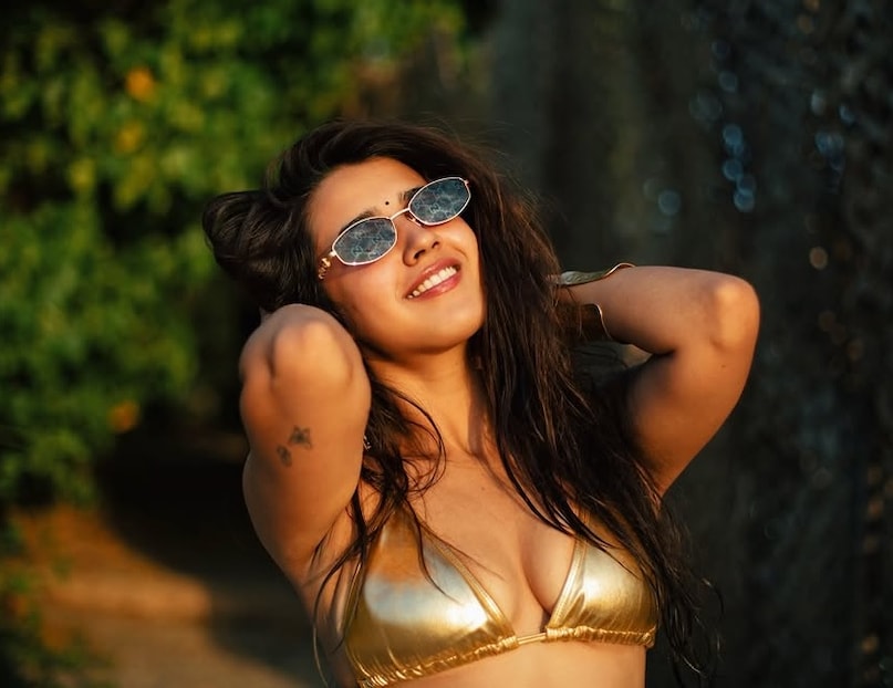 Roshni Walia, Son of Sardaar 2 Actess, Roshni Walia Mother Advice, Roshni Walia Bold Statement, Roshni Walia Bikini Photos, Roshni Walia, Son of Sardaar 2, Roshni Walia Mother, Roshni Walia Bold Statement, Roshni Walia Bikini Photos, Roshni Walia Bold Look