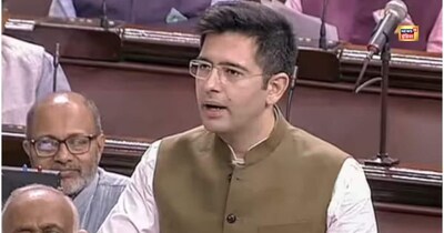 केजरीवाल-सिसोदिया केस में चुप्पी: राघव चड्ढा को पद से हटाया गया, अशोक मित्तल नए उपनेता