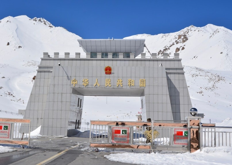 Khunjerab Pass is part of the famous Karakoram Highway, one of the highest paved international roads in the world. Since travellers and workers often pass through this route, the ATM provides convenient banking access in an otherwise isolated area. 