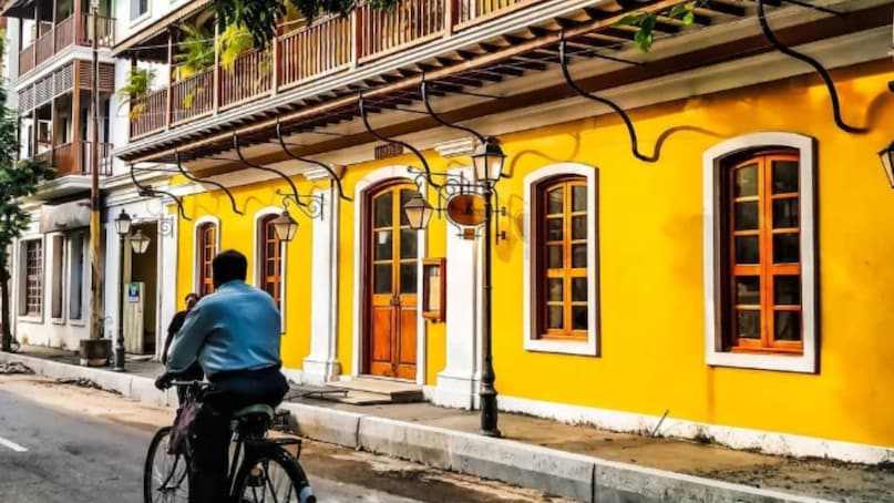  Puducherry — French Vibes Without Leaving IndiaWith its pastel-coloured buildings, charming cafés and quiet streets, Puducherry’s French Quarter feels like a small town in France. A perfect mix of culture and coastal beauty. (Credits: X/@LPMagIn) 