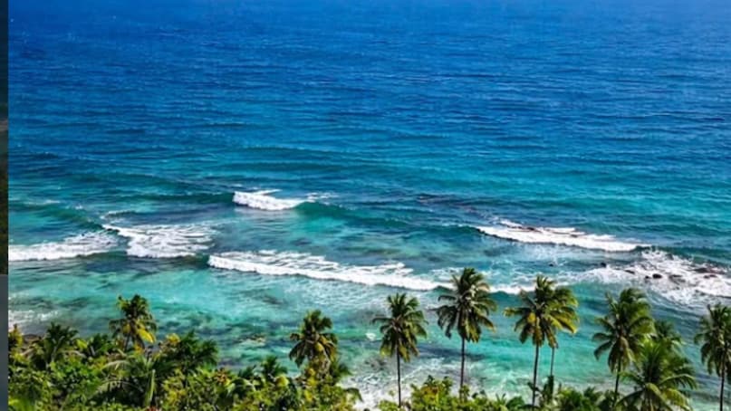 Andaman & Nicobar Islands — Maldives On A BudgetCrystal-clear water, white sandy beaches and peaceful surroundings make Andaman feel like the Maldives or even parts of Greece. Ideal for a relaxing beach holiday. (Credits: Instagram/andamaneee) 