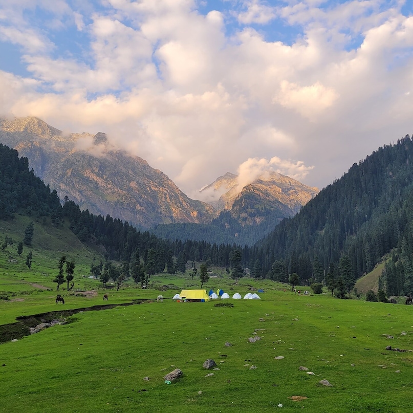 From Kashmir To Karnataka: Best Summer Treks In India To Explore This Year