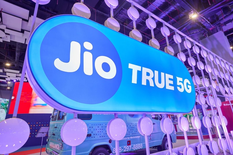 jio family plan for 4 members, jio family plan for 5 members, jio family plan 999, jio family plan for 3 members, jio family plan for 2 members, jio postpaid plans, jio family postpaid plans, jio postpaid plans, jio family plan 449 details, jio 749 plan OTT benefits, jio 349 plan data limit, jio 649 unlimited data plan, Google Gemini Pro Jio Offers, Jio Netflix Amazon Prime Bundle Plan