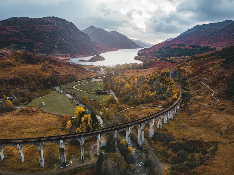 8. Scotland Scotland’s rail routes are steeped in charm and cinematic beauty. The West Highland Line, which passes the famous Glenfinnan Viaduct, offers sweeping views of lochs, mountains, and rugged countryside.
