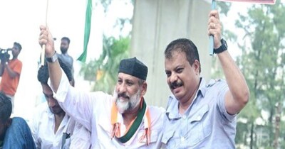 कांग्रेस विधायक आरिफ मसूद ने पुलिस कमिश्नर को ज्ञापन सौंपा.