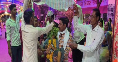 मां इच्छादेवी का मंदिर लगभग 500 साल पुराना है.