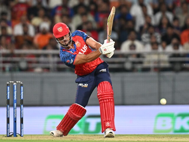 24 runs in one over and fifty in 20, Marcus Stoinis roared with a strike rate of 280.