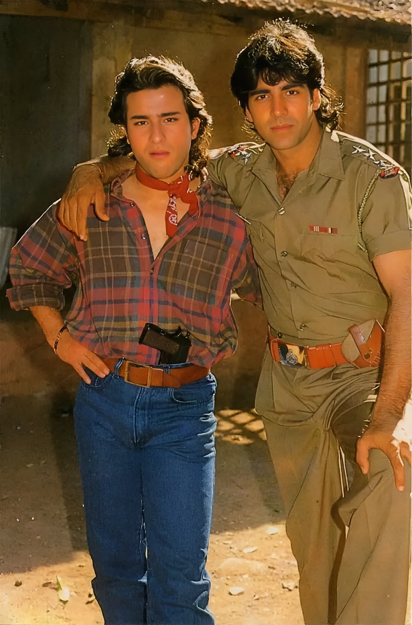 Akshay Kumar career journey, Akshay Kumar Silent Warrior of Bollywood, Akshay Kumar 2007 hits, Akshay vs Khan Trinity, Khiladi Kumar box office history, Akshay Kumar and Saif Ali Khan movies, अक्षय कुमार का फिल्मी सफर, बॉलीवुड का साइलेंट वारियर, अक्षय कुमार 2007 रिकॉर्ड, अक्षय और सुनील शेट्टी की जोड़ी, खान्स बनाम अक्षय कुमार, खिलाड़ी कुमार की सफलता