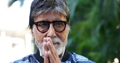 अमिताभ बच्चन छोटे-छोटे फैंस से मिलकर भावुक हो गए. (फोटो साभारः अमिताभ ब्लॉग)