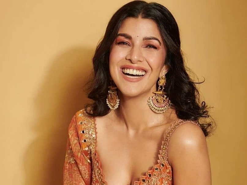 bollywood actress, CBSE board results, cbse board, CBSE 10th Class Result, CBSE Board Result 2026, Bollywood actor, shahrukh khan, actress huma qureshi, tapsi pannu, kriti sanon, cbse board news, actress education, cbse board 10th 12th result date