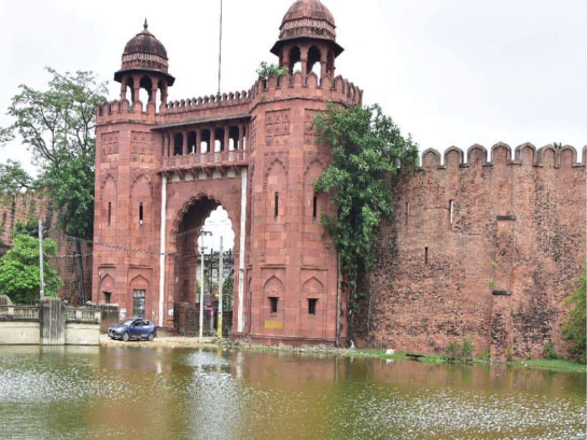 दरभंगा राज की संपत्ति पर बिहार सरकार का हस्तक्षेप शुरू