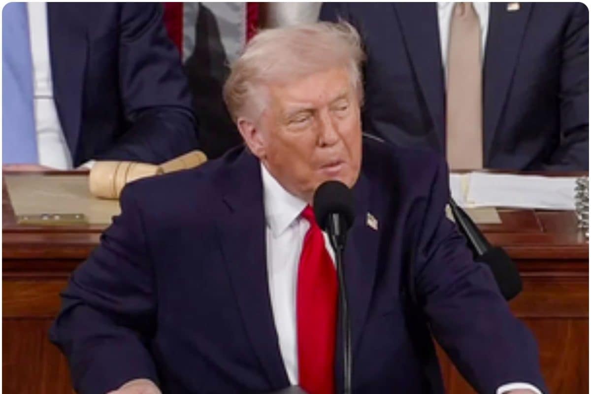 जंग तुरंत खत्म हो जाए अगर, ईरान के सामने डोनाल्ड ट्रंप ने खींच दी 'लक्ष्मण रेखा', वॉर क्राइम पर दिया टका-सा जवाब