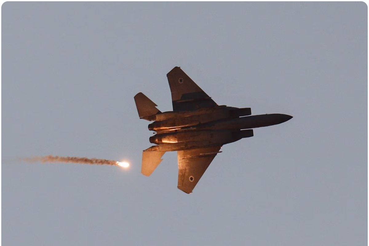 मैक 2.5 की रफ्तार, 60000 फीट की ऊंचाई से सटीक वार; F-15E स्ट्राइक ईगल क्यों है आसमान का 'खूंखार शिकारी'