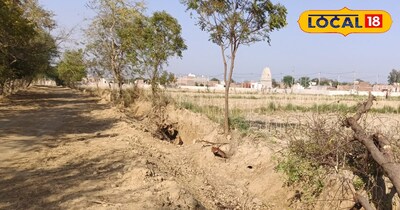 स्थानीय लोगों की पुकार गड्ढा मुक्त सड़क कराओ योगी सरकार