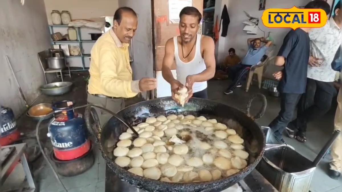 महंगाई ने बदला स्वाद! अब समोसा-कचोरी भी पहुंच से बाहर, दाम बढ़े, क्वांटिटी घटी