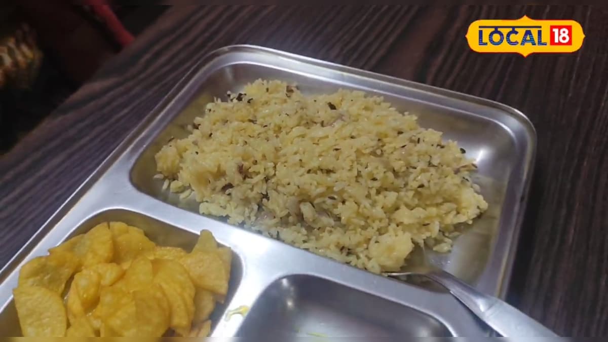 बासी चावल को फेंकना भूल जाइए! सिर्फ 4 स्टेप में बनाएं लाजवाब नमकीन पुलाव