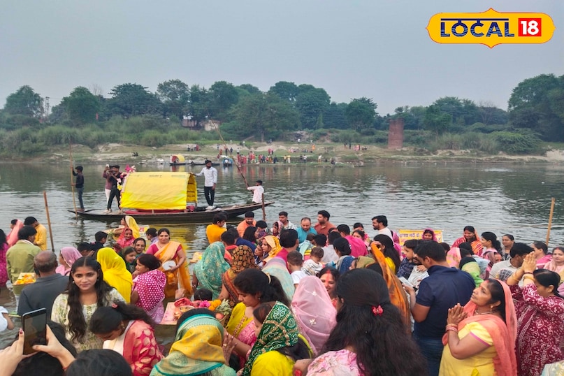 boat riding boat riding