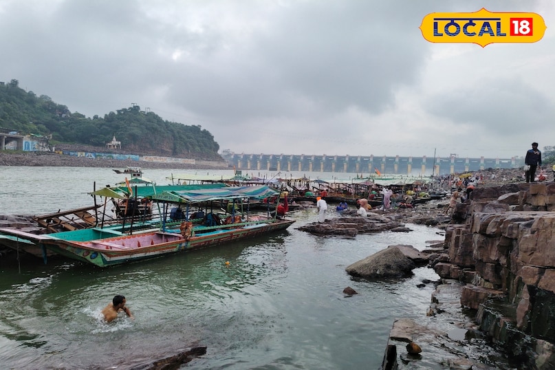 boat riding boat riding