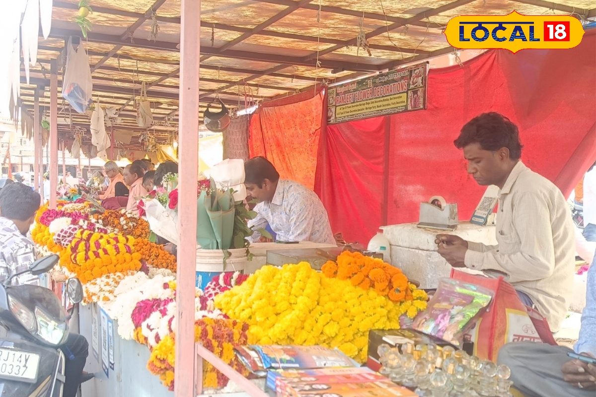 जयपुर की छोटी चौपड़ फूल मंडी का जादू, 60 साल पुरानी परंपरा, रोज लाखों का व्यापार और सैकड़ों को रोजगार