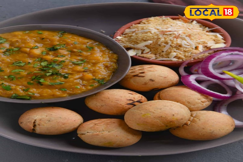 हैदराबाद: निजामों के शहर हैदराबाद की पहचान यहाँ की बिरयानी, हलीम और लजीज कबाब से है। लेकिन पिछले कुछ वर्षों में शहर की बदलती डेमोग्राफी और खान-पान के प्रति लोगों के बढ़ते शौक के कारण यहाँ के फूड मैप पर कई नए आयाम जुड़े हैं। अगर आप यहाँ रहकर राजस्थान के पारंपरिक जायके जैसे गरमा-गरम दाल-बाटी, तीखी लहसुन की चटनी और मीठे चूरमे—को याद कर रहे हैं तो आपको निराश होने की जरूरत नहीं है। हैदराबाद में ऐसे कई छिपे हुए रत्न मौजूद हैं जहाँ आपको जेब पर भारी पड़े बिना राजस्थानी संस्कृति का असली स्वाद मिलेगा यहाँ 6 ऐसे ठिकाने हैं 