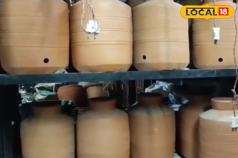 Uttar Pradesh, Meerut, Summer, Prajapati Samaj, Earthen pots, Bottles, Pitchers, Local -18,उत्तर प्रदेश, मेरठ, गर्मी, प्रजापति समाज, मिट्टी के बर्तन, बोतले, मटके, लोकल -18