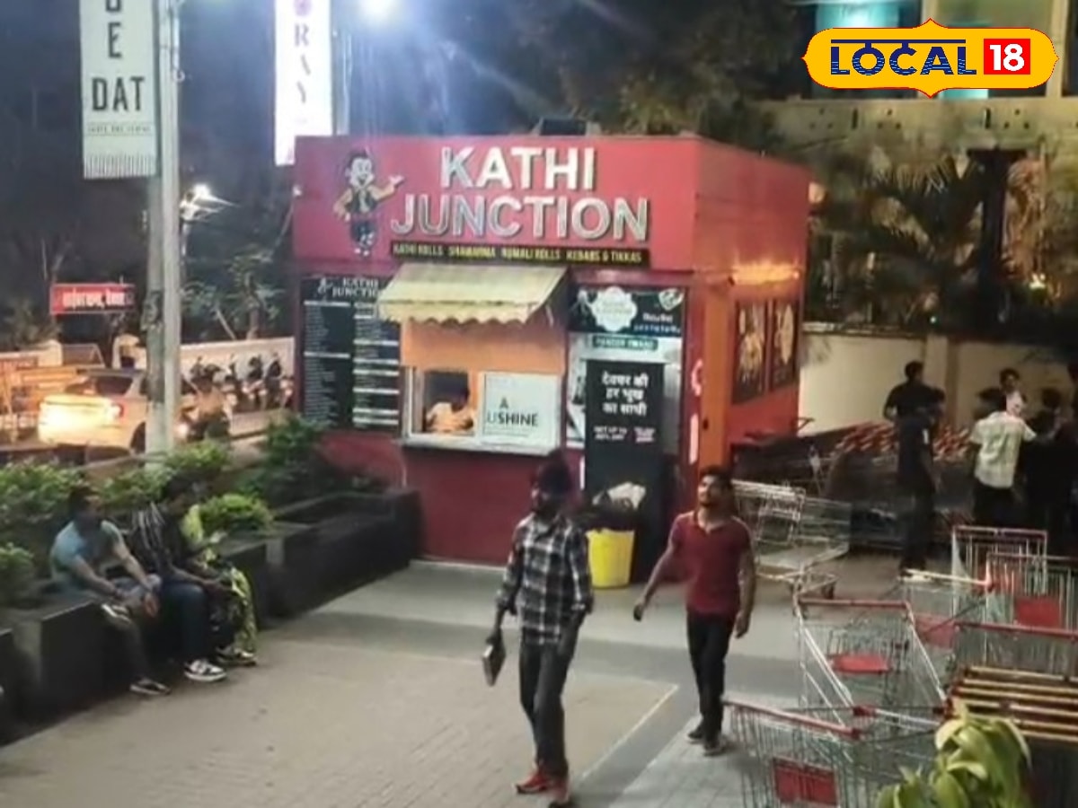 काठी रोल, मोमो, झालमुड़ी, चोखा-बाटी, चाट...यहां लगते हैं 30-40 स्टॉल, देवघर के स्ट्रीट फूड लवर्स का अड्डा!