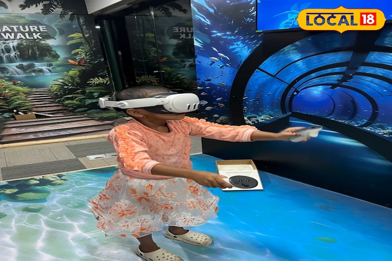 छोटे बच्चों के लिए यहाँ किड्स एआर एरिना बनाया गया है जहाँ वे 3डी नर्सरी राइम्स और जानवरों के साथ इंटरैक्टिव तरीके से जुड़ सकते हैं। इसके अतिरिक्त, एनचांटेड फॉरेस्ट वॉक यहाँ का एक प्रमुख और आकर्षक अनुभव है जो एक होलोग्राम जैसी दुनिया बनाता है। यह हिस्सा विशेष रूप से परिवारों और बच्चों के बीच बेहद लोकप्रिय है। 