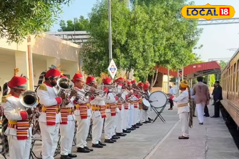 पैलेस ऑन व्हील्स की होती हैं महिनों पहले बुकिंग 