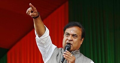 मुख्यमंत्री ने विवादास्पद सोशल मीडिया पोस्ट को लेकर विपक्षी उम्मीदवार की मां पर निशाना साधा