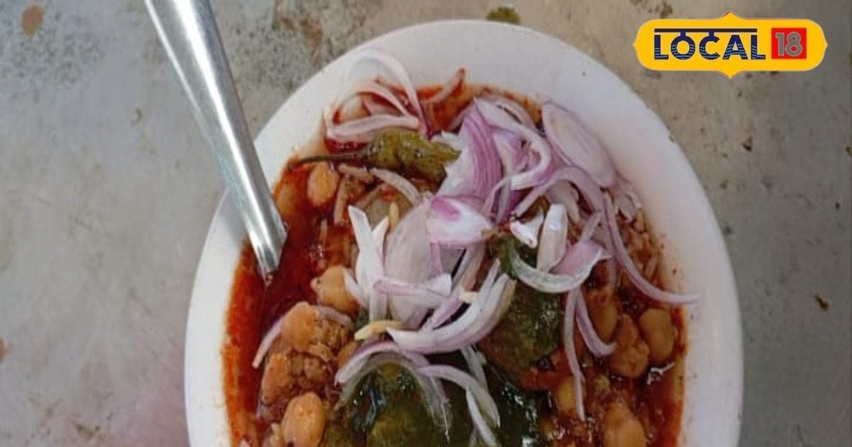 आखिर क्यों लगती है इस ठेले पर भीड़? 20 रुपये वाले छोले चावल का राज जानिए