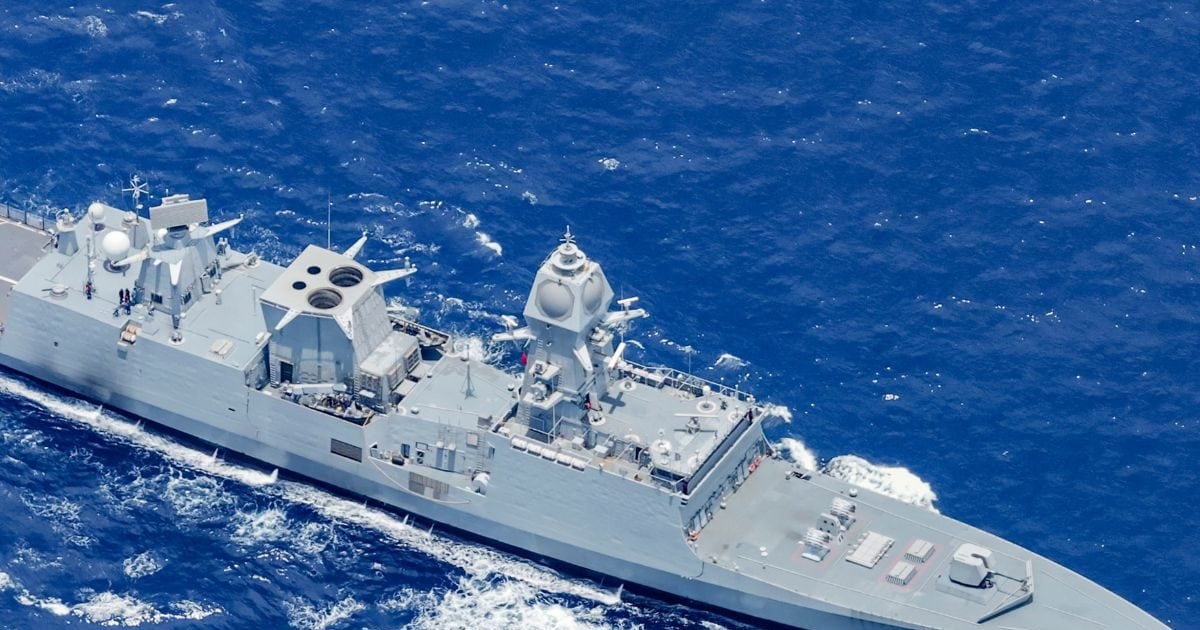 INS Taragiri | Indian Naval Ship INS Taragiri | ईरान जंग में फंसी रही दुनिया, इधर भारत ने कर दिया ब्रह्मोस वाला खेल, आ रहा समंदर का नया सिकंदर