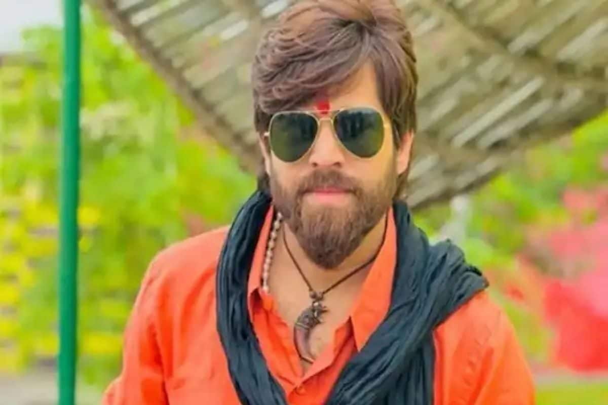 बादशाह और पवन सिंह के बाद अब बढ़ीं सिंगर मासूम शर्मा की मुश्किलें, महिला आयोग ने भेजा समन, जानें पूरा मामला